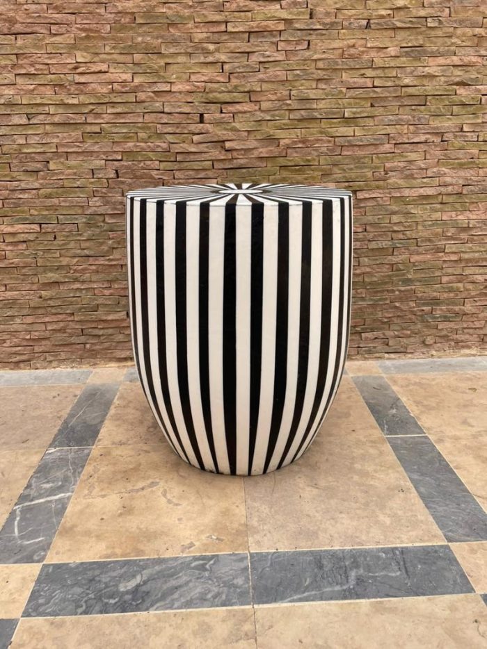 Ronde Bijzettafel van Walnotenhout - Image 5