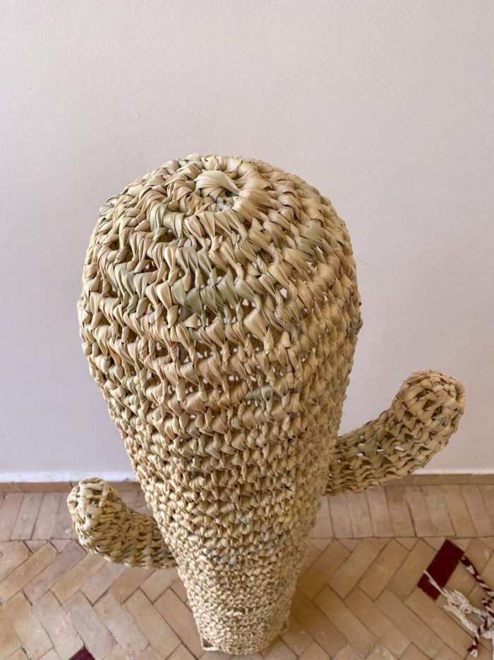 Doum cactus in woven straw on stand - Image 2