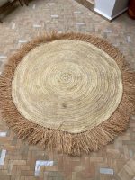 Round Rafia Rug, Woven Straw Natural Fiber Rug - Image 2