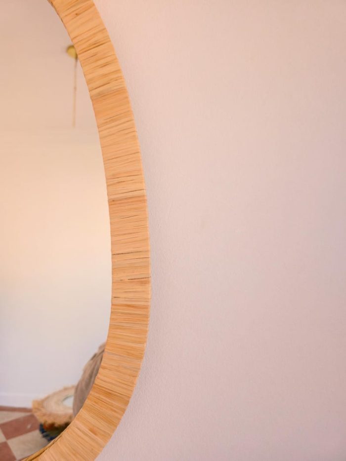 Moroccan Raffia Mirror – Handcrafted Egg-Shaped Wall Mirror - Image 4