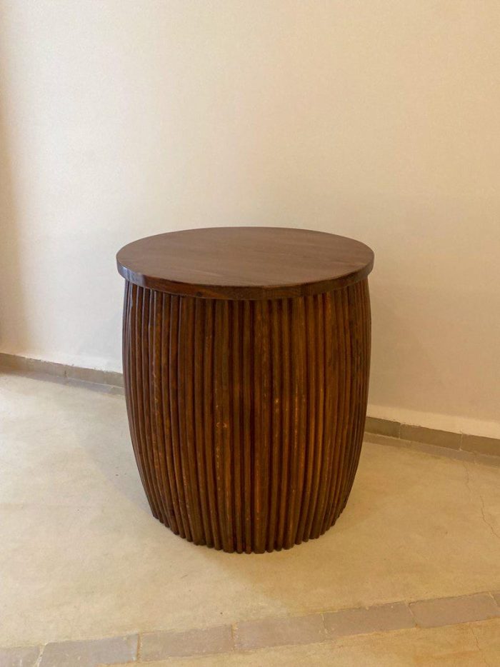 Moderne Geribbelde Walnoten Houten Nachtkastje - Image 2