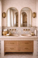 Handcrafted Arched Brass Mirror – Gold Frame Wall Mirror for Bedroom & Entryway - Image 3