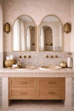 Handcrafted Arched Brass Mirror – Elegant Gold Frame Bathroom & Vanity Mirror - Image 3